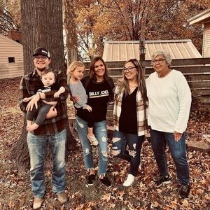 Meet your Posher, Donna